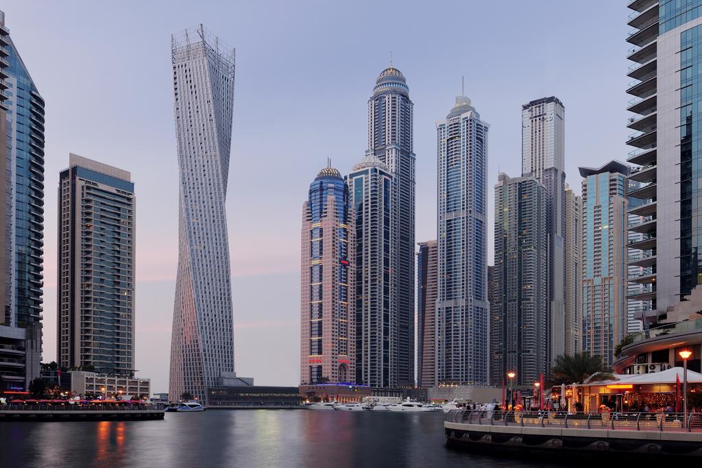 Marriott Harbour And Отель 4*