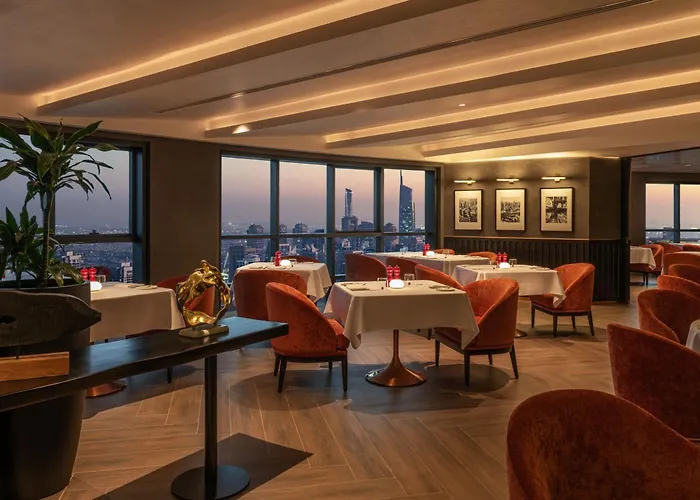 Dubai Marriott Harbour Hotel And Suites
